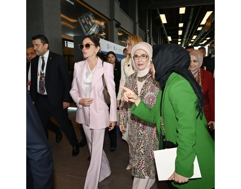 Mehriban Əliyeva Antalya Diplomatiya Forumu çərçivəsində paneldə iştirak edib - FOTO
