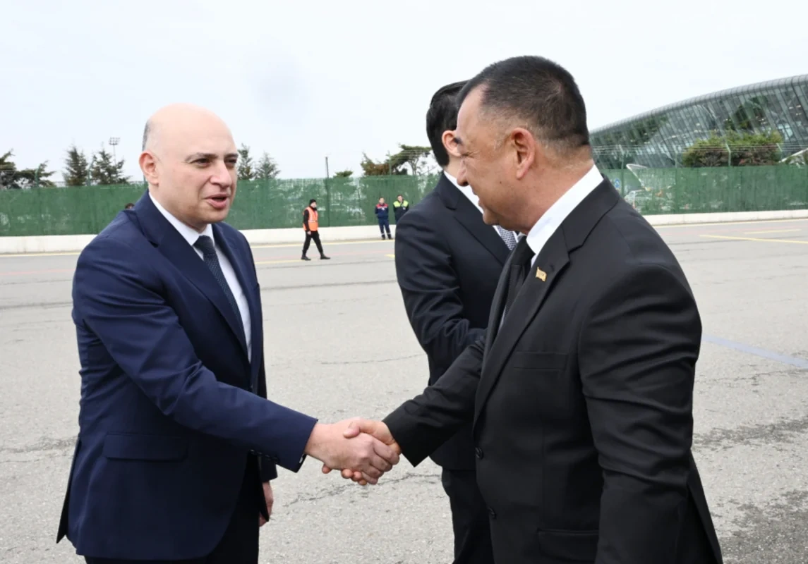 Türkmənistanın Nazirlər Kabineti sədrinin müavini Azərbaycana gəldi - FOTO