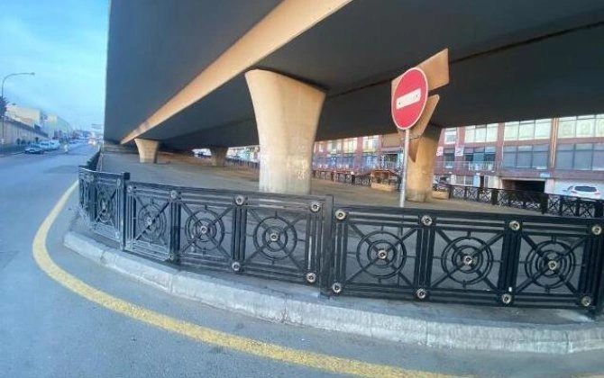 Bu ərazidə parking yaradıldı - Ən çox rayon taksiləri dayanırdı