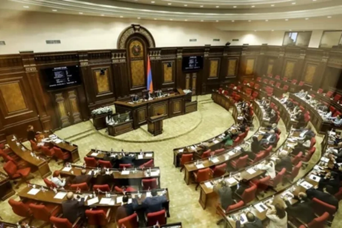 Ermənistan ABŞ ilə "Tramp marşrutu" üzrə çərçivə sazişinin ratifikasiyasını təsdiqlədi