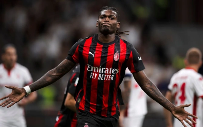 "Milan" Rafael Leaunu satmağa hazırdır