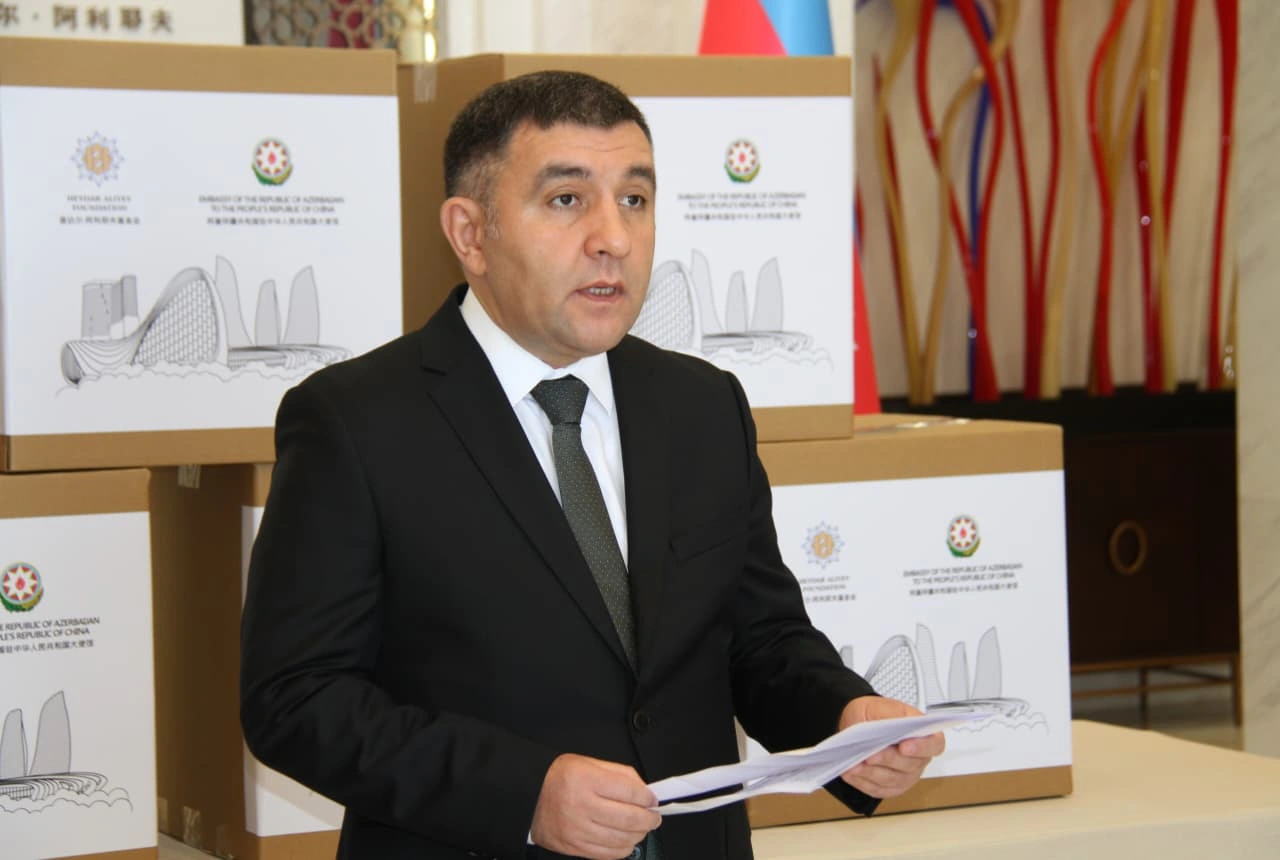 Çində Heydər Əliyevin doğum günü münasibətilə xeyriyyə tədbiri keçirildi - FOTO