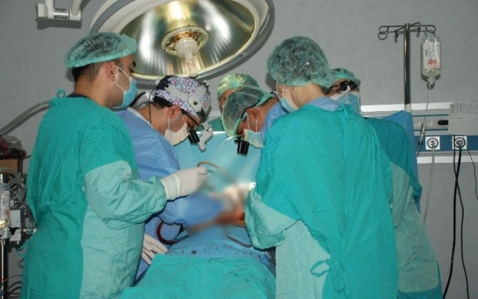 Ürək və kök hüceyrələri transplantasiyası həyata keçirən tibb müəssisələrinin sayı artıb
