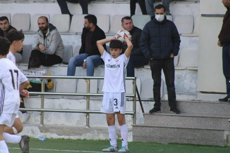 "Qarabağ"dan İspaniya klubuna keçdi - FOTO