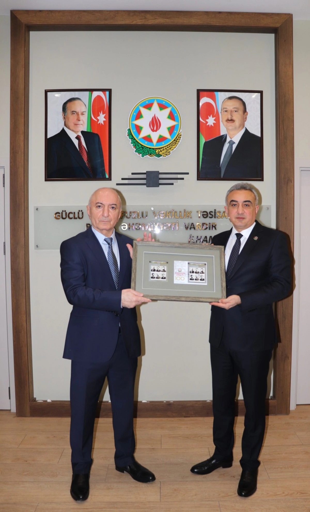 Azərbaycanda fəaliyyət göstərən vəkil bürolarının sayı 144-ə çatdı - FOTO
