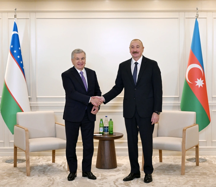 İlham Əliyev Özbəkistan Prezidenti ilə görüşüb - FOTO - YENİLƏNİB