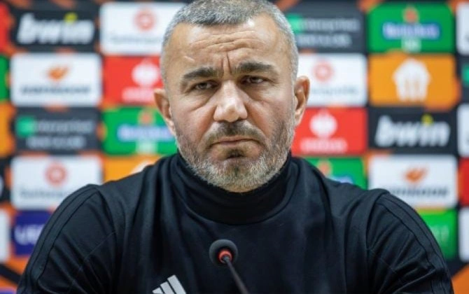 "Qarabağ"ın baş məşqçisi: "Komandadan ayrılacaq futbolçular ola bilər"