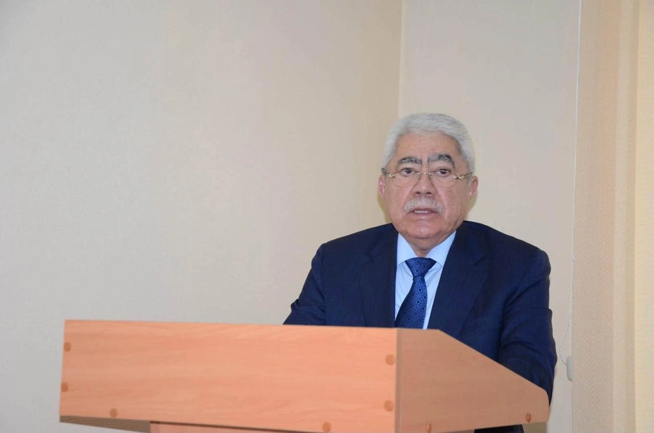 Yevlax və Ucarda ağsaqqalların hesabat-seçki konfransları keçirilib - FOTOLAR