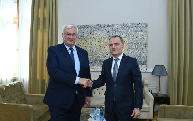Ceyhun Bayramov və Sibiqa Kiyevdə danışıqlar aparırlar