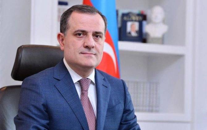 Ceyhun Bayramov Türkmənistana getdi