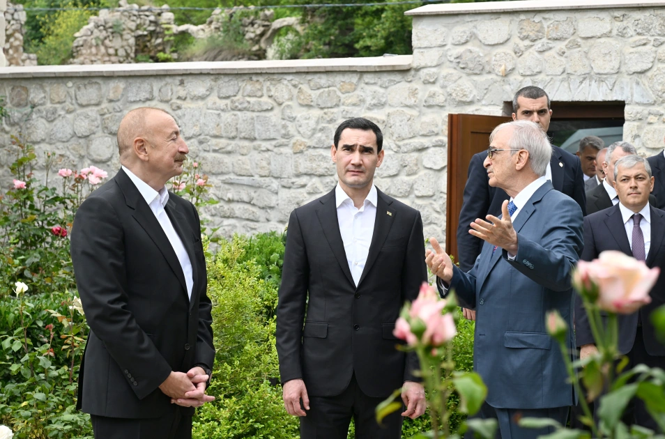 Prezidentlər Şuşada Bülbülün ev-muzeyində oldular – FOTOLAR