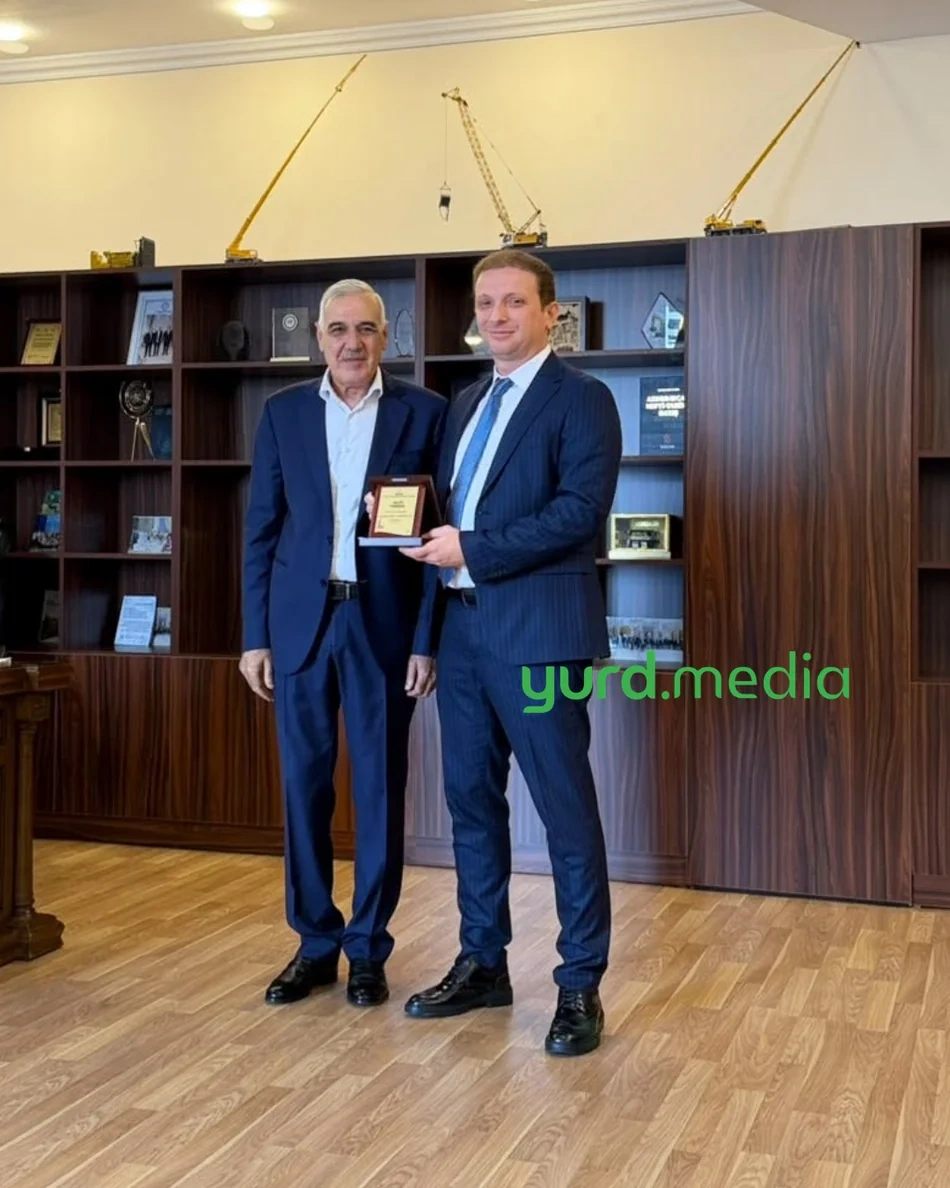 SOCAR-da yeni vəzifəyə təyin olundu, Rövşən Nəcəf təltif etdi - FOTO