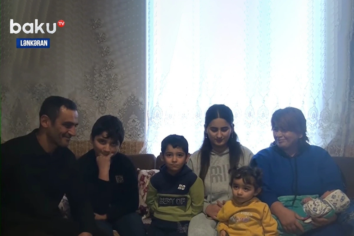 Azərbaycanda səkkiz nəvəsi olan cütlüyün 10-cu övladı oldu: "Bəzən adlarını unuduram"