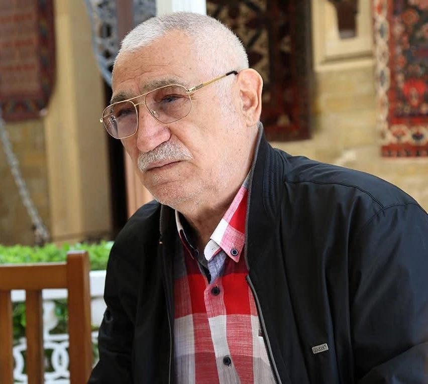 “Şah İsmayıl Xətai ilə bağlı filmimi onlar dayandırdı, Fazil Mustafaya etiraz etdim, gülümsəyib dedi ki..” - Xalq artistindən ETİRAZ