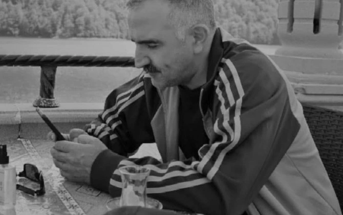 Özü ilə sözü arasındakı fərqi daim azaltmağa çalışan bəndə...-ZÜLFÜQAR- 55