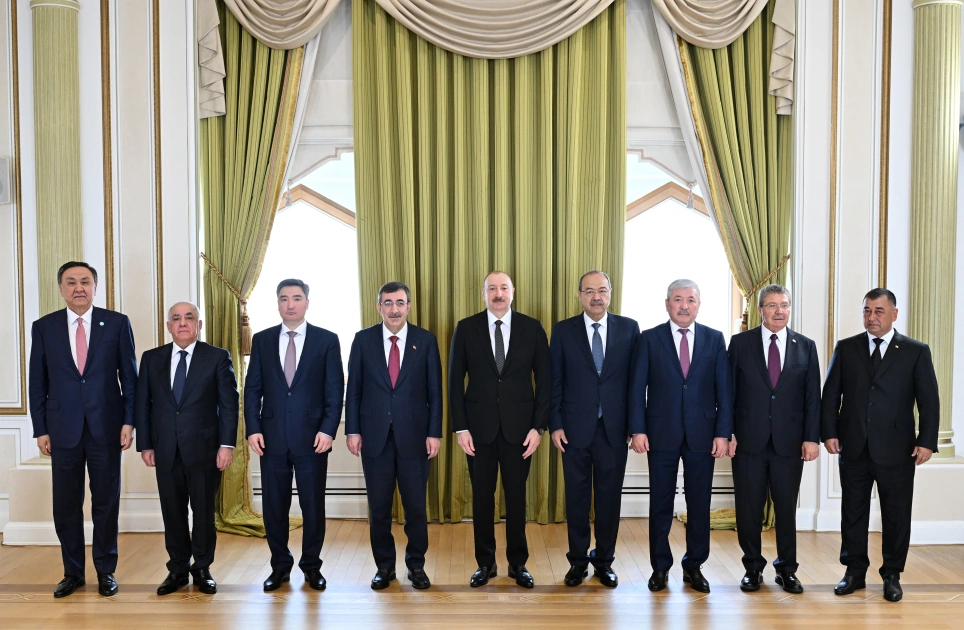 İlham Əliyev TDT-yə üzv dövlətlərin hökumət başçılarını qəbul etdi - FOTOLAR
