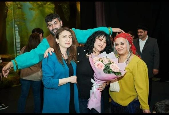 “Eyni teatrda çalışırdıq, uşaqlar balaca olduğu üçün yoldaşımın istəyi ilə sənətə fasilə verdim” - FOTO+ÖZƏL