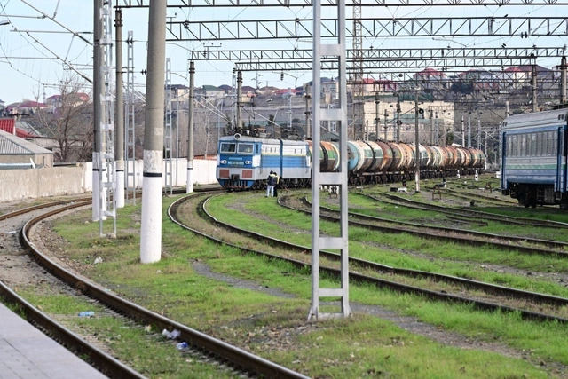 Azərbaycandan Ermənistana neft məhsullarının növbəti partiyası göndərildi - FOTO