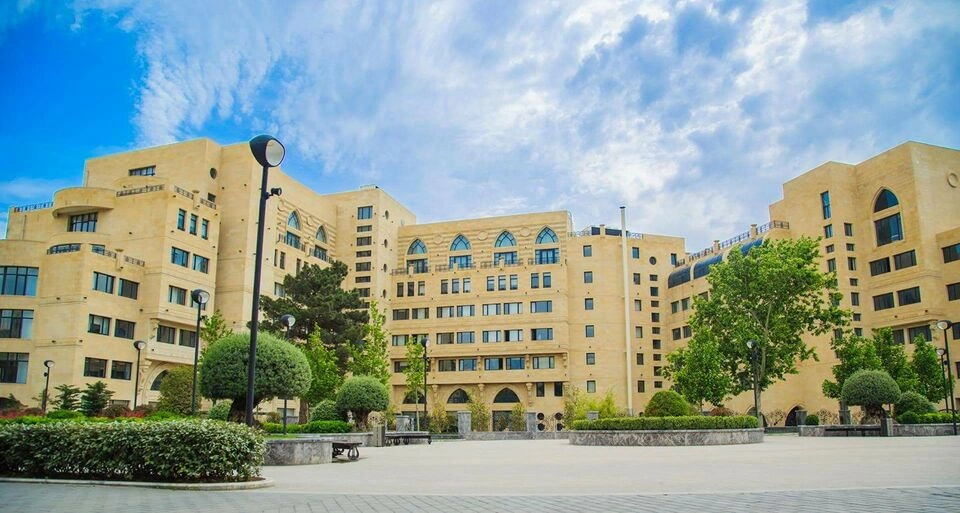 “Milli Konservatoriyanı elm ocağı kimi düşünürdüm, toyxana kimi yox, konsepsiyasını mən cızmışam” - FOTO+ÖZƏL