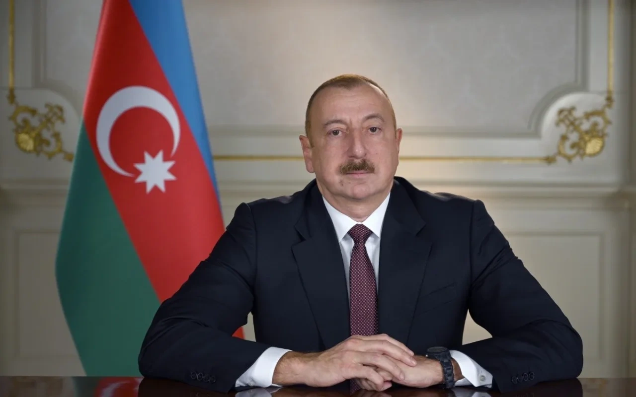 Prezidentin sosial şəbəkə hesablarında müsahibəsi ilə bağlı paylaşım edilib