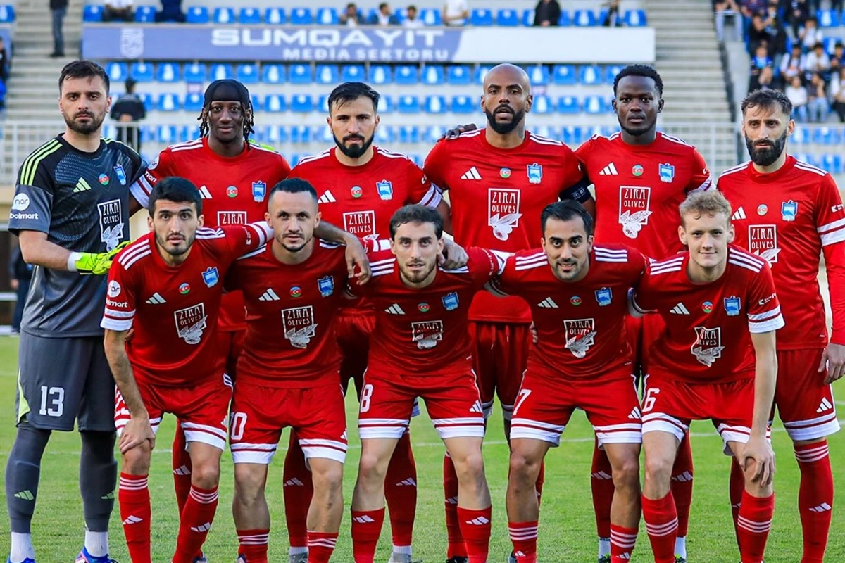 "Zirə" 5 futbolçu ilə yollarını ayırıb
