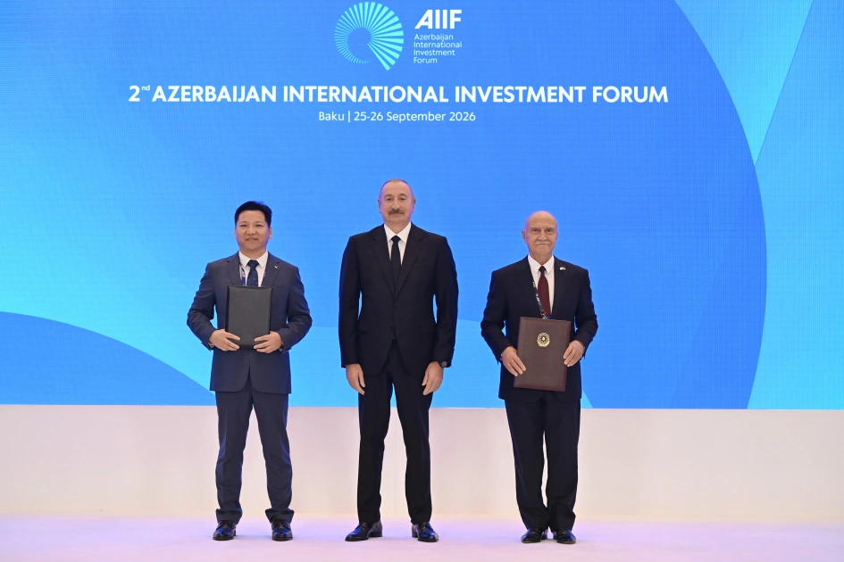 İmzalanmış sənədlər Prezidentin iştirakı ilə mübadilə edildi - FOTOLAR