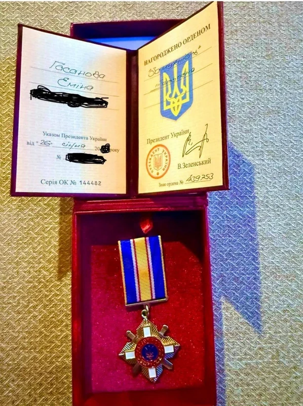 Zelenski azərbaycanlı hərbçini ordenlə təltif etdi - FOTO
