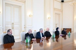 Prezident İlham Əliyev Baqir Qalibafın başçılıq etdiyi nümayəndə heyətini qəbul edib - FOTO