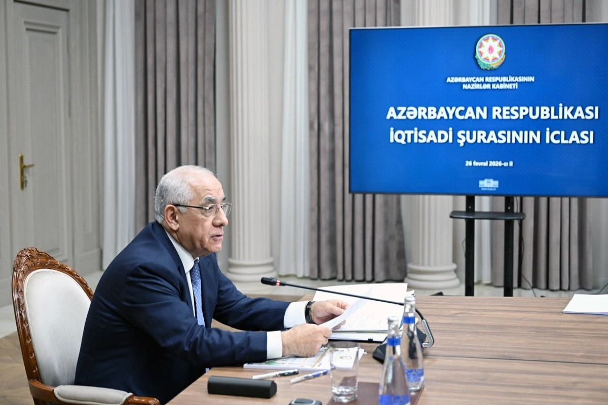 İqtisadi Şuranın iclası keçirilib - FOTO