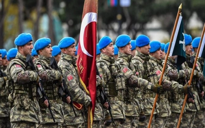 Ərdoğanı hərbi parad zamanı öldürmək istəyiblər