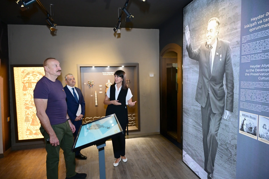 Prezident “Sadıqcanın evi”ndə - FOTOLAR