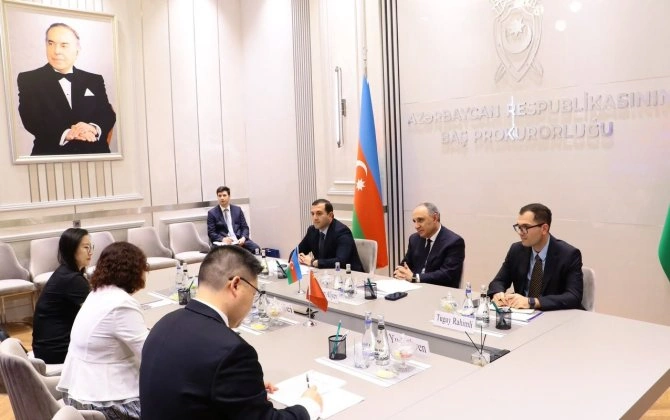 Baş prokuror Çinin Azərbaycandakı səfirini qəbul etdi - FOTO