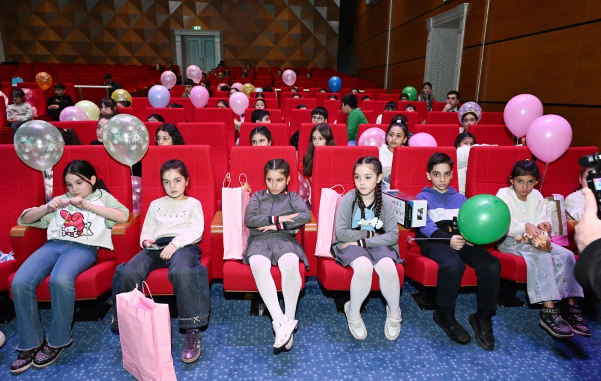 Gəncə Dövlət Dram Teatrında "İsi və Piti" animasiya serialının premyerası olub - FOTO