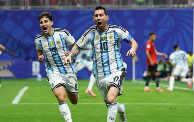 DÇ-2026: Argentina Misir üzərində əzmkar qələbə qazanaraq 1/4 finala yüksəlib
