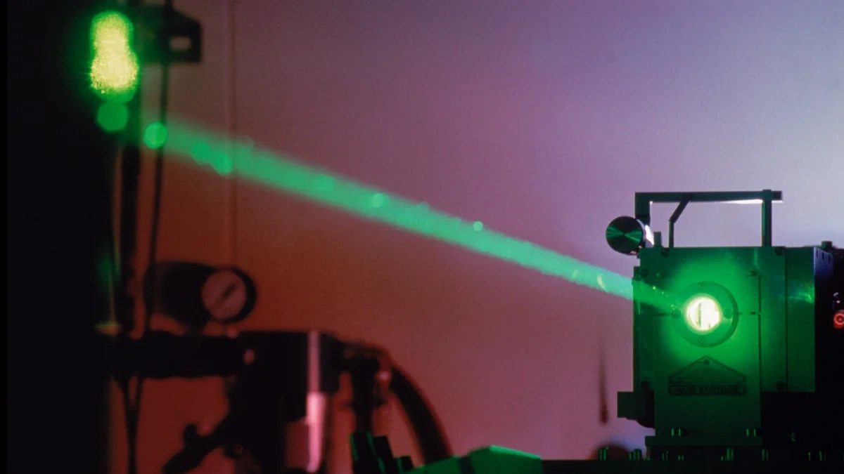 İsrail kosmosdan zərbə endirmək üçün yeni nəsil lazer silahları hazırlayır