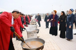 Leyla Əliyeva Türkmənistan milli mətbəxinə həsr olunan sərgidə iştirak edib - FOTO