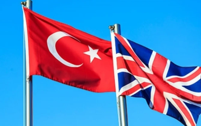 Türkiyə və Britaniya müdafiə nazirləri "Eurofighter Typhoon" qırıcılarının tədarükünü müzakirə edəcək