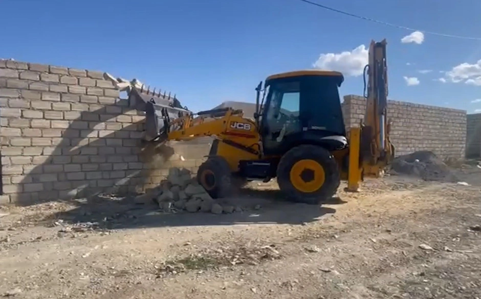 Gəncədə qanunsuz tikintinin qarşısı alındı - FOTO/VİDEO