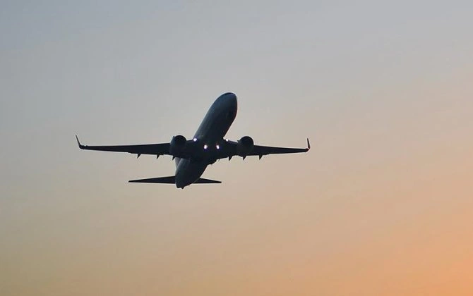 Bakıya uçmalı olan təyyarələr havaya qalxa bilmir