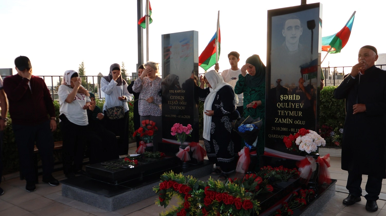 Novxanıda 27 sentyabr Anım Günü ilə əlaqədar şəhid məzarları ziyarət olunub, ehsan süfrəsi verilib