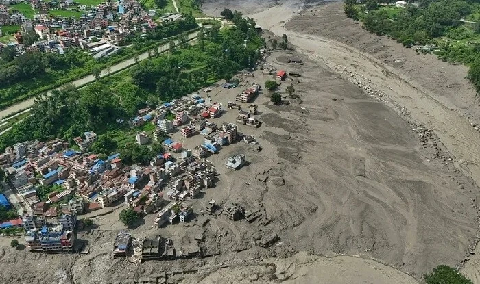Nepalda daşqın nəticəsində ölənlərin sayı 1386 nəfərə çatdı
