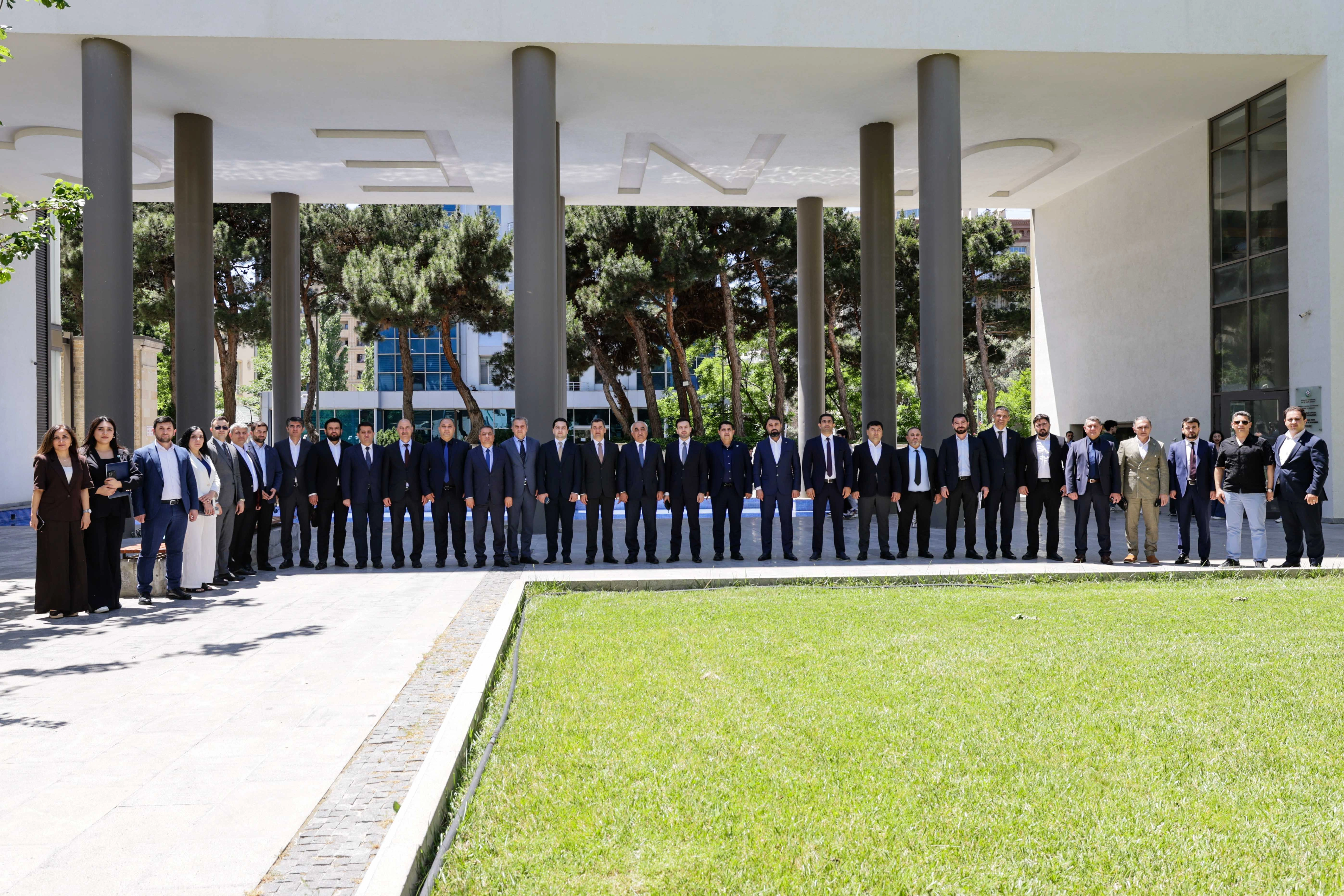 UNEC ilə İCMA arasında əməkdaşlıq memorandumu imzalanıb - FOTO