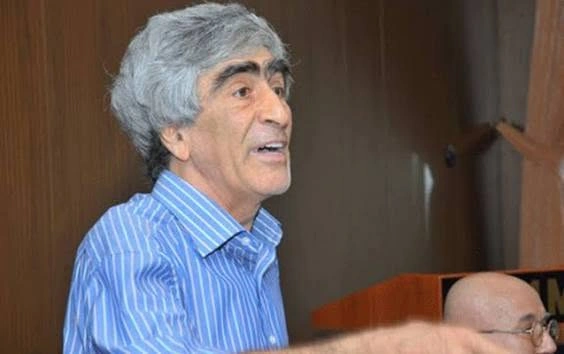 “O hələ sağdır...- onun poetikasının dünya ədəbiyyatına çıxışına şərait yaratmaq hələ də gec deyil...”