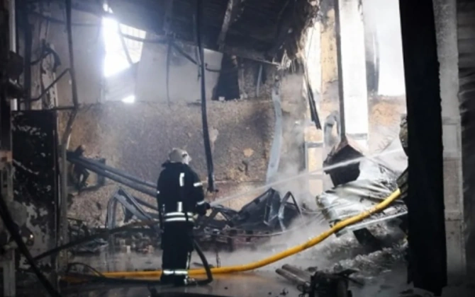 Rusiya Sumı vilayətinə zərbə endirib, iki qadın ölüb