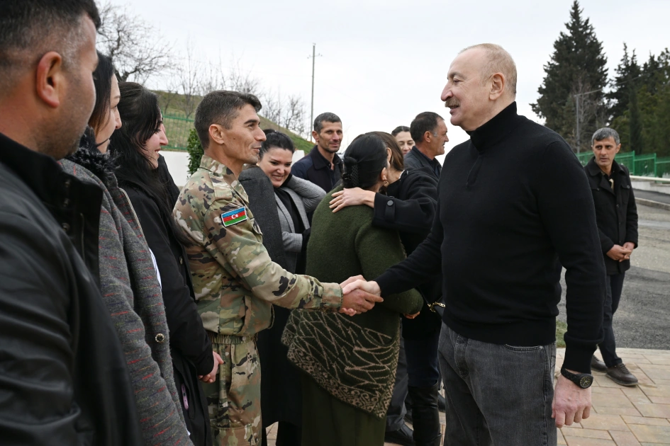 İlham Əliyev və xanımı Xocavənddədir - FOTOLAR