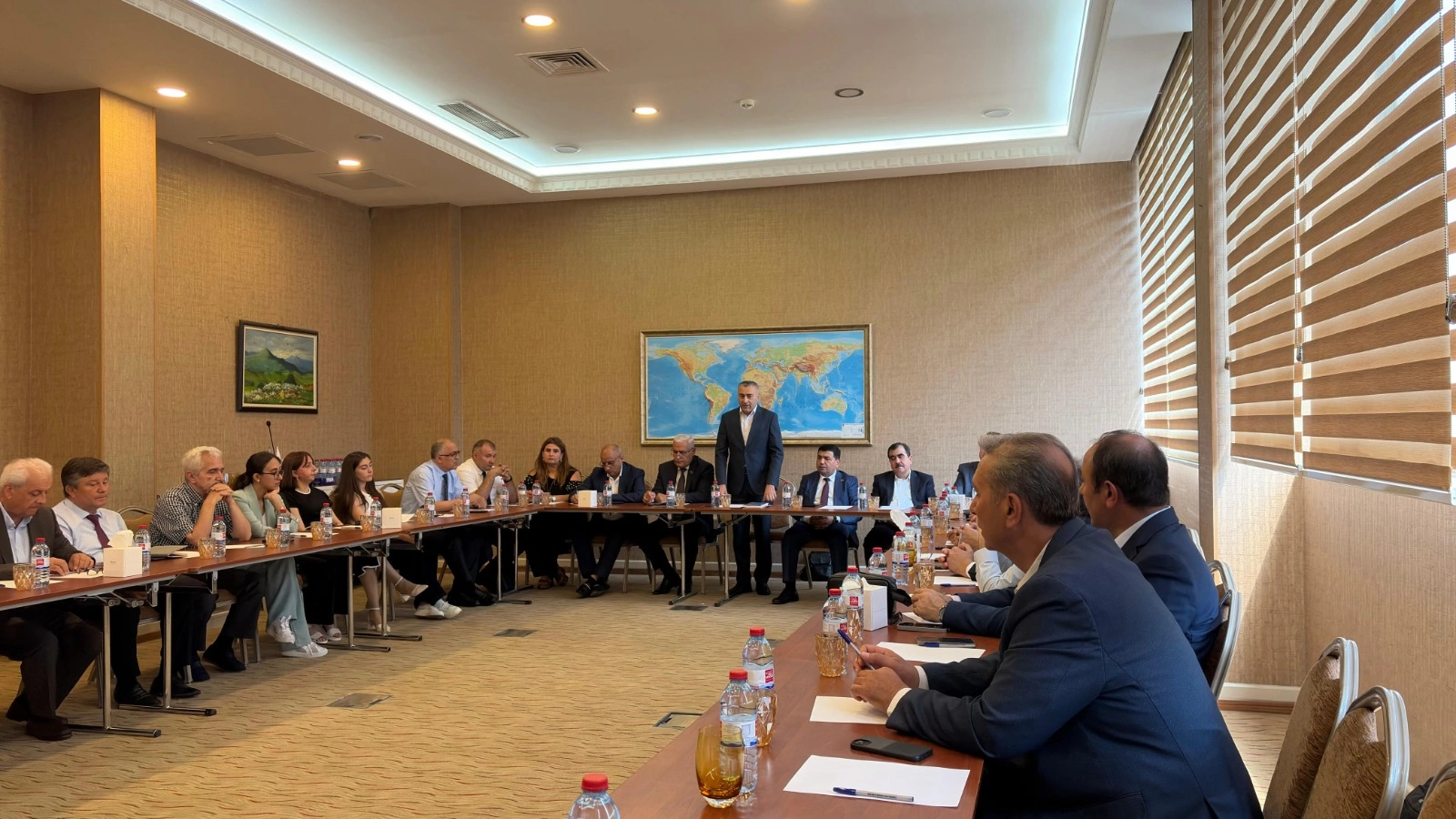 "Milli mətbuatın missiyası və müasir dövrün çağırışları" mövzusunda tədbir keçirildi - FOTO