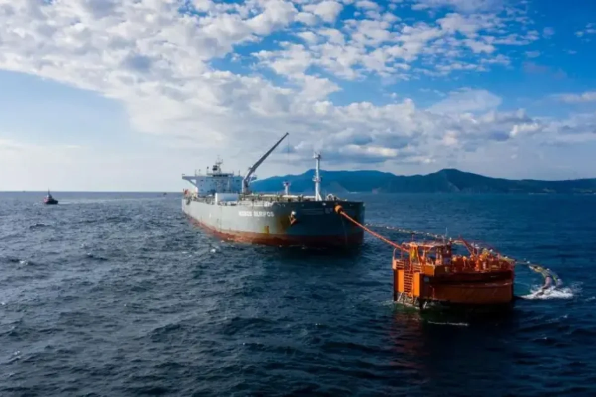 Qazaxıstan nefti daşıyan iki tanker dron hücumuna məruz qalıb