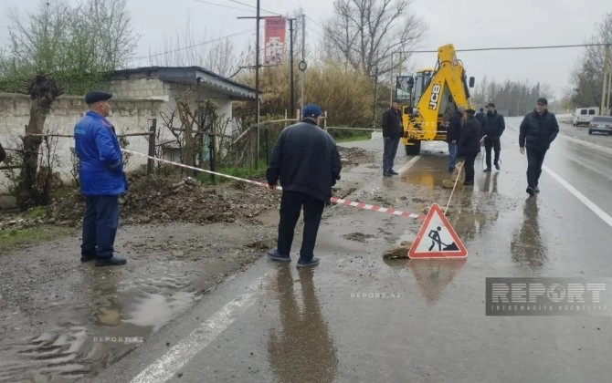 Kürdəmirdə magistral su xətti partlayıb, rayon mərkəzi və altı kənd susuz qalıb