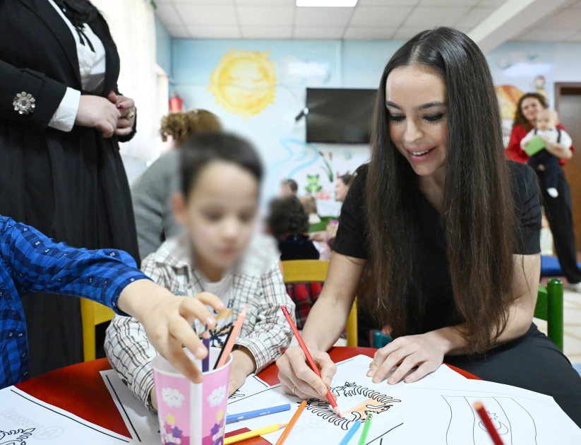 Leyla Əliyeva Tiranada uşaq evini ziyarət edib - FOTO