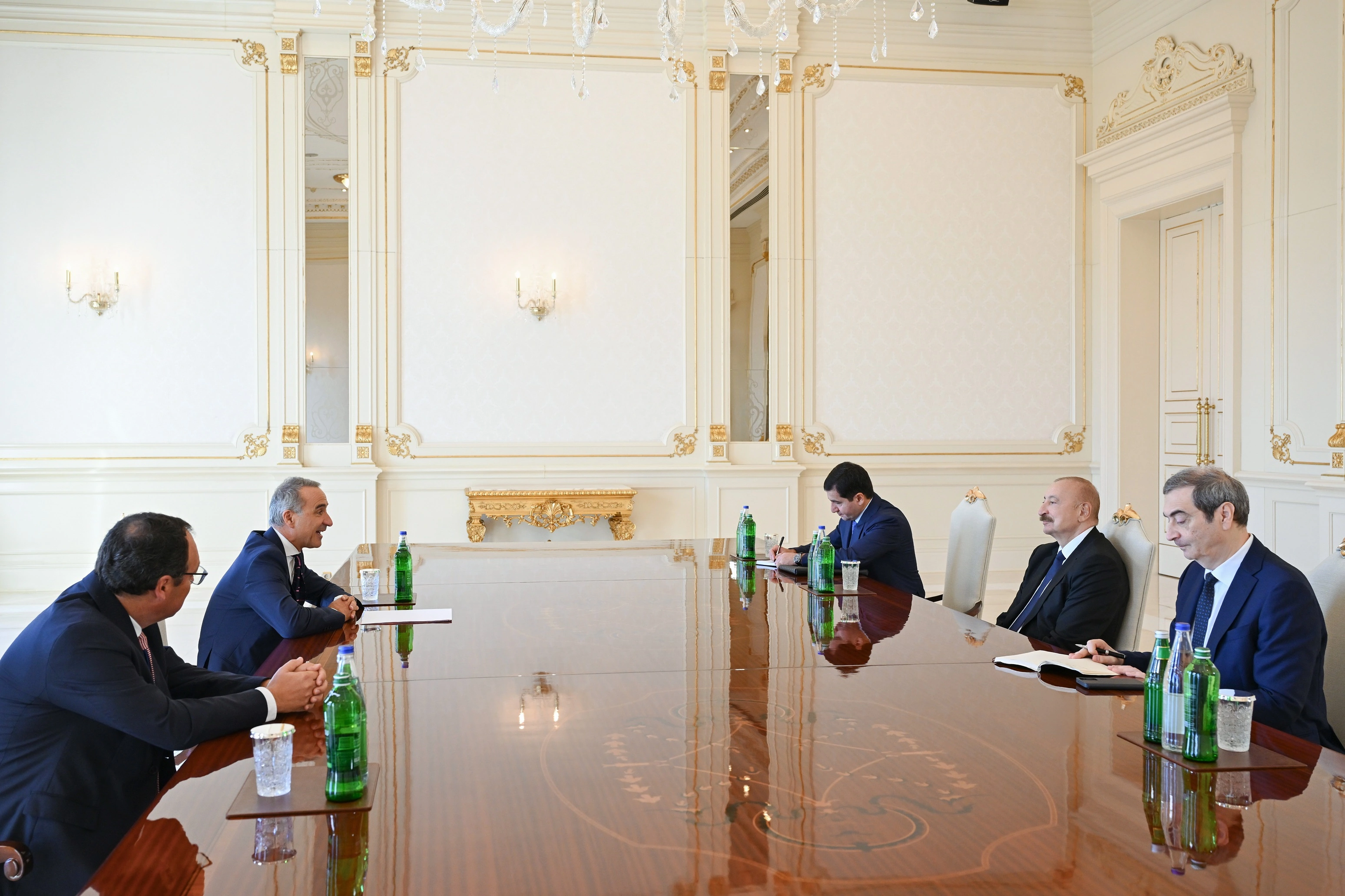 İlham Əliyev ATƏT Parlament Assambleyasının prezidentini qəbul etdi - FOTO